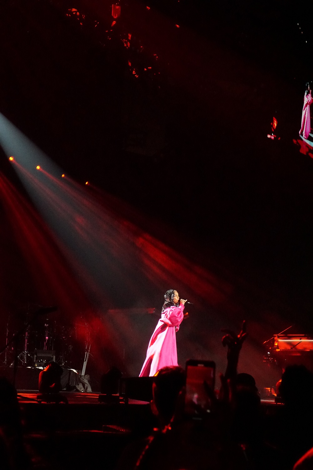 ALICIA KEYS 25