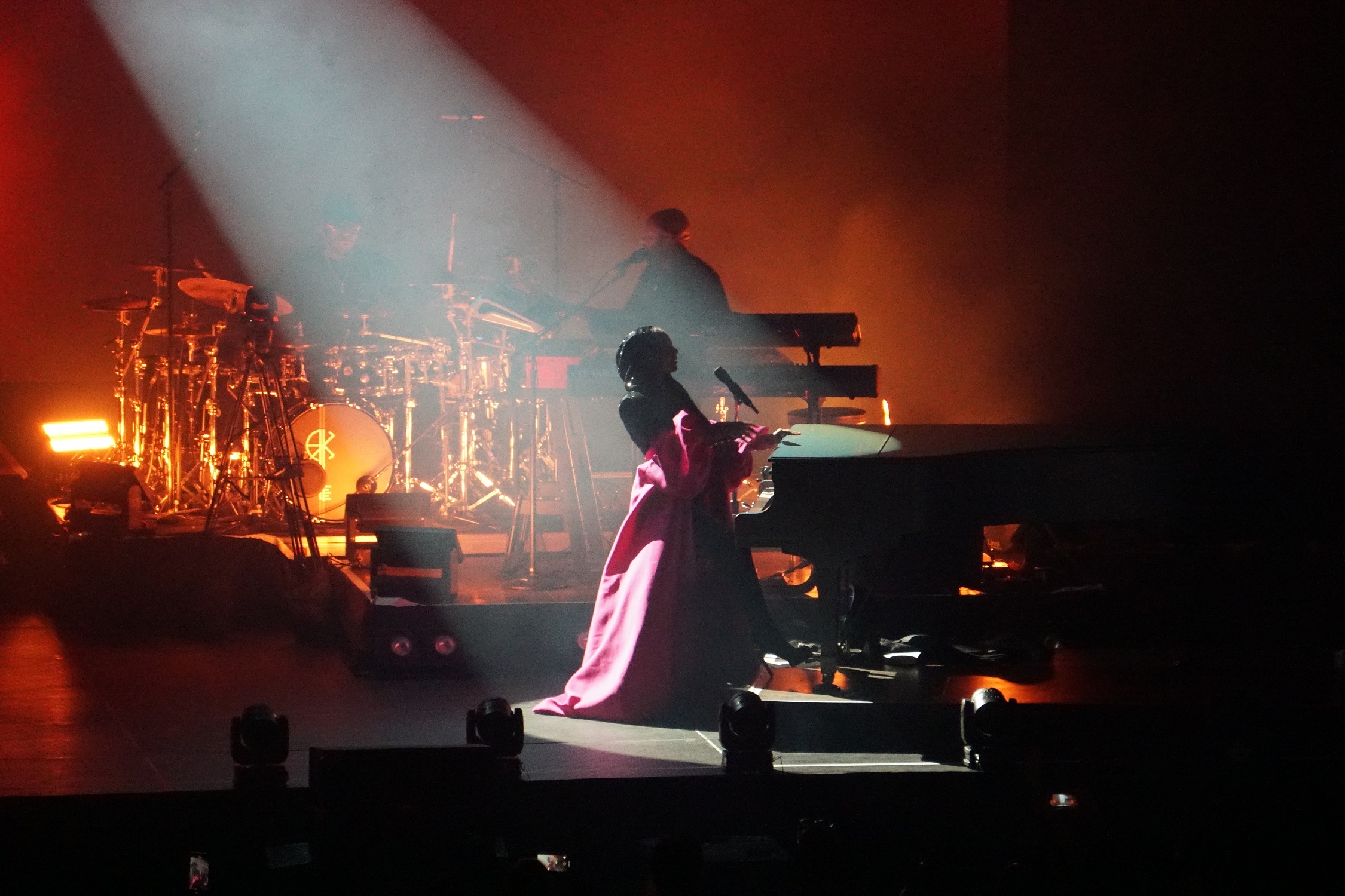 ALICIA KEYS 33