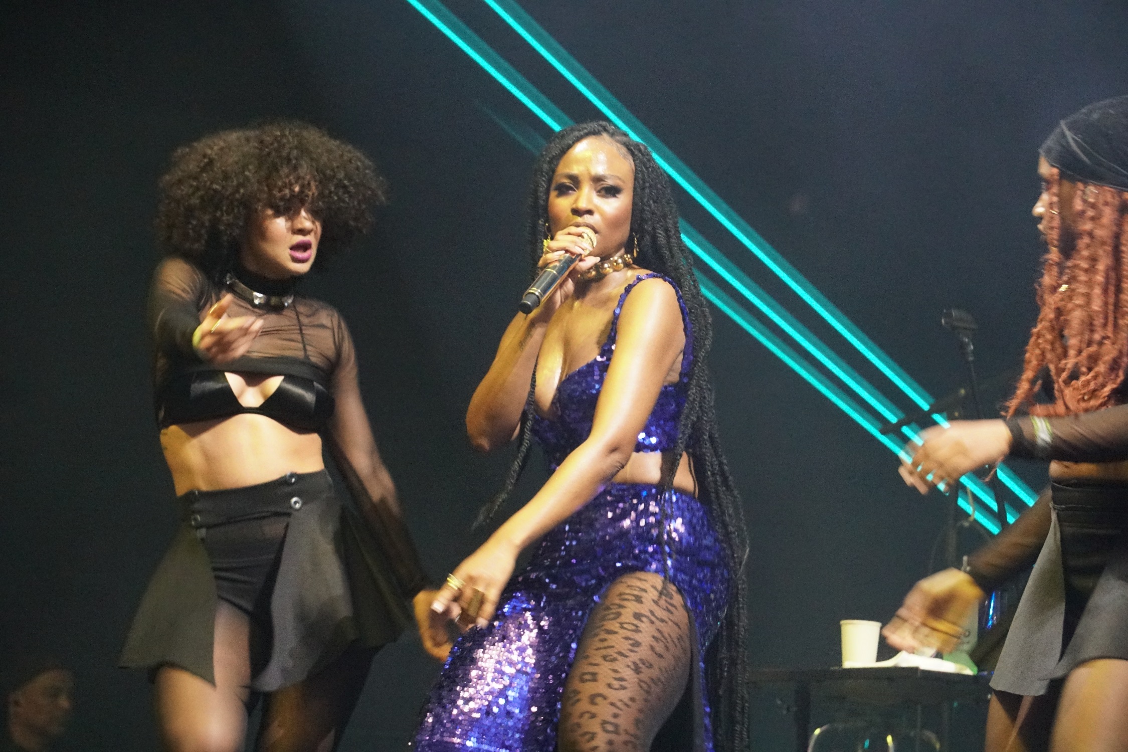 ALICIA KEYS 34