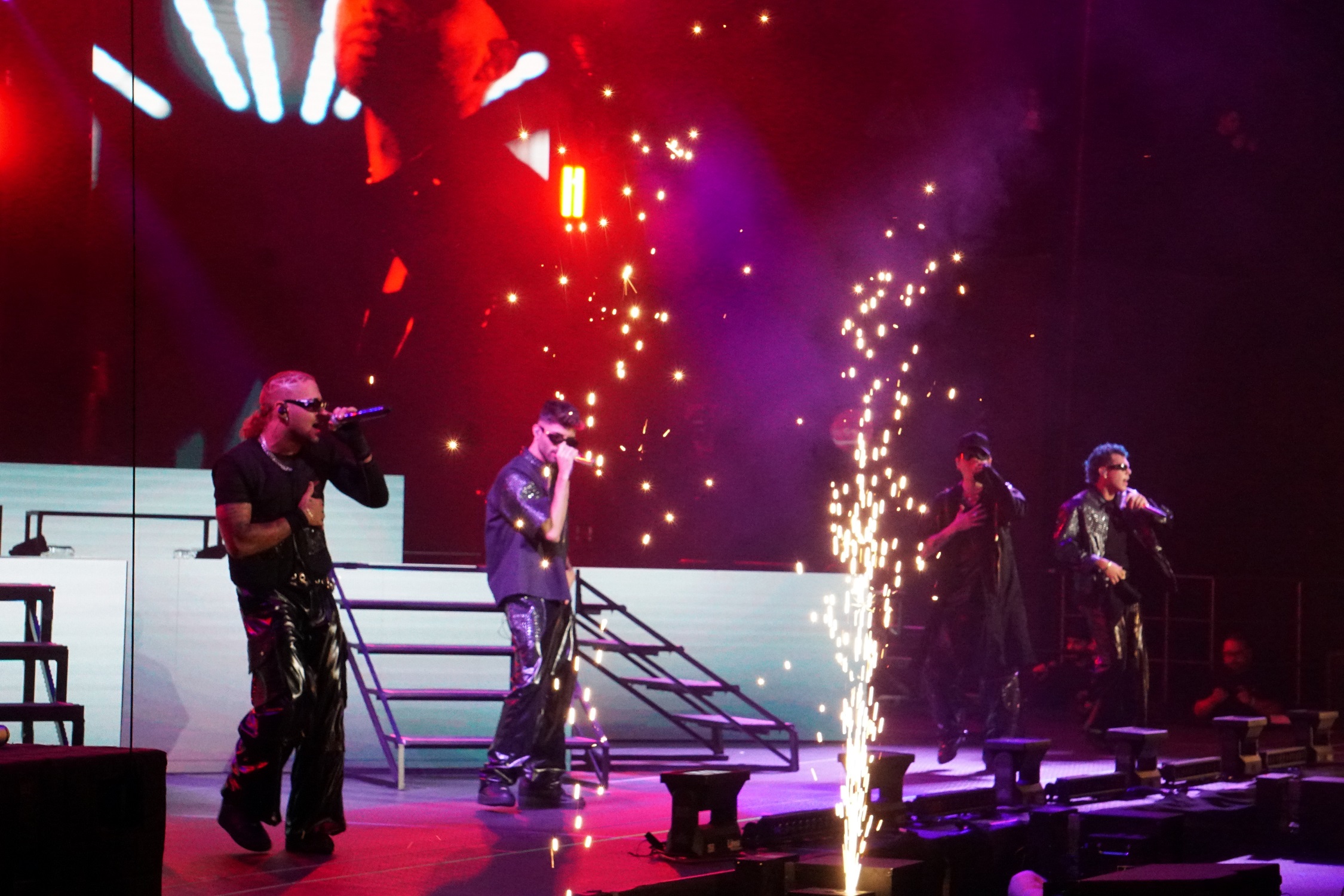 CNCO 9