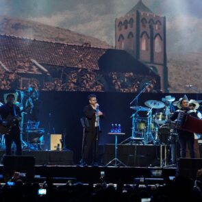 JESÚS ADRIÁN ROMERO 20