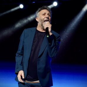 JESÚS ADRIÁN ROMERO 29