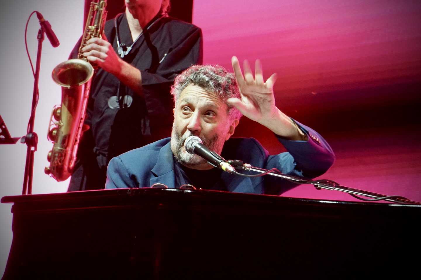 JESÚS ADRIÁN ROMERO 32