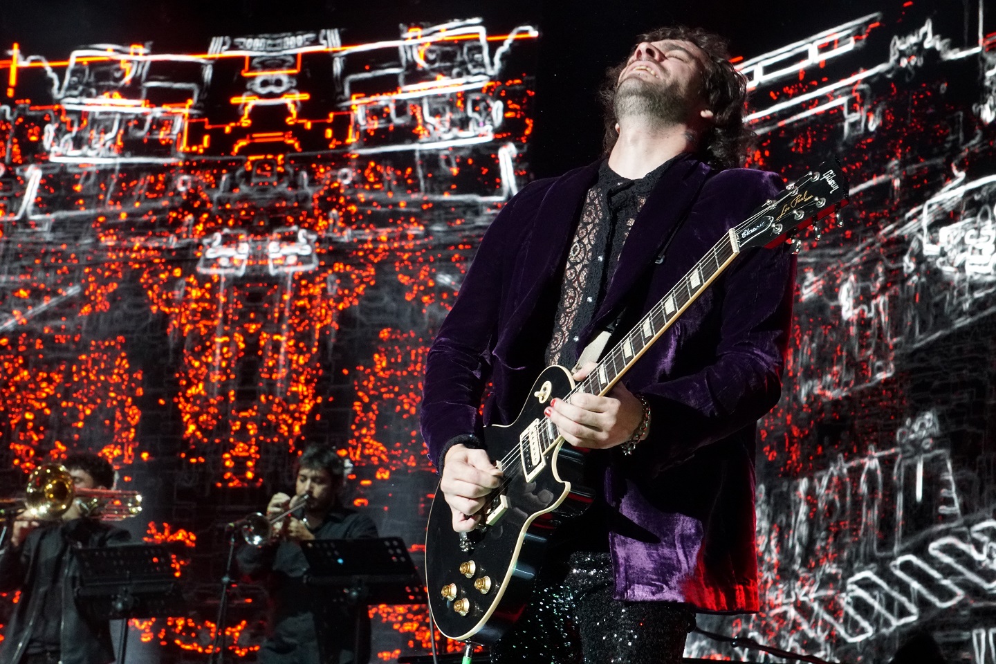 JESÚS ADRIÁN ROMERO 35