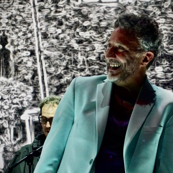 JESÚS ADRIÁN ROMERO 37