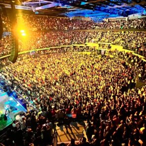 JESÚS ADRIÁN ROMERO 43