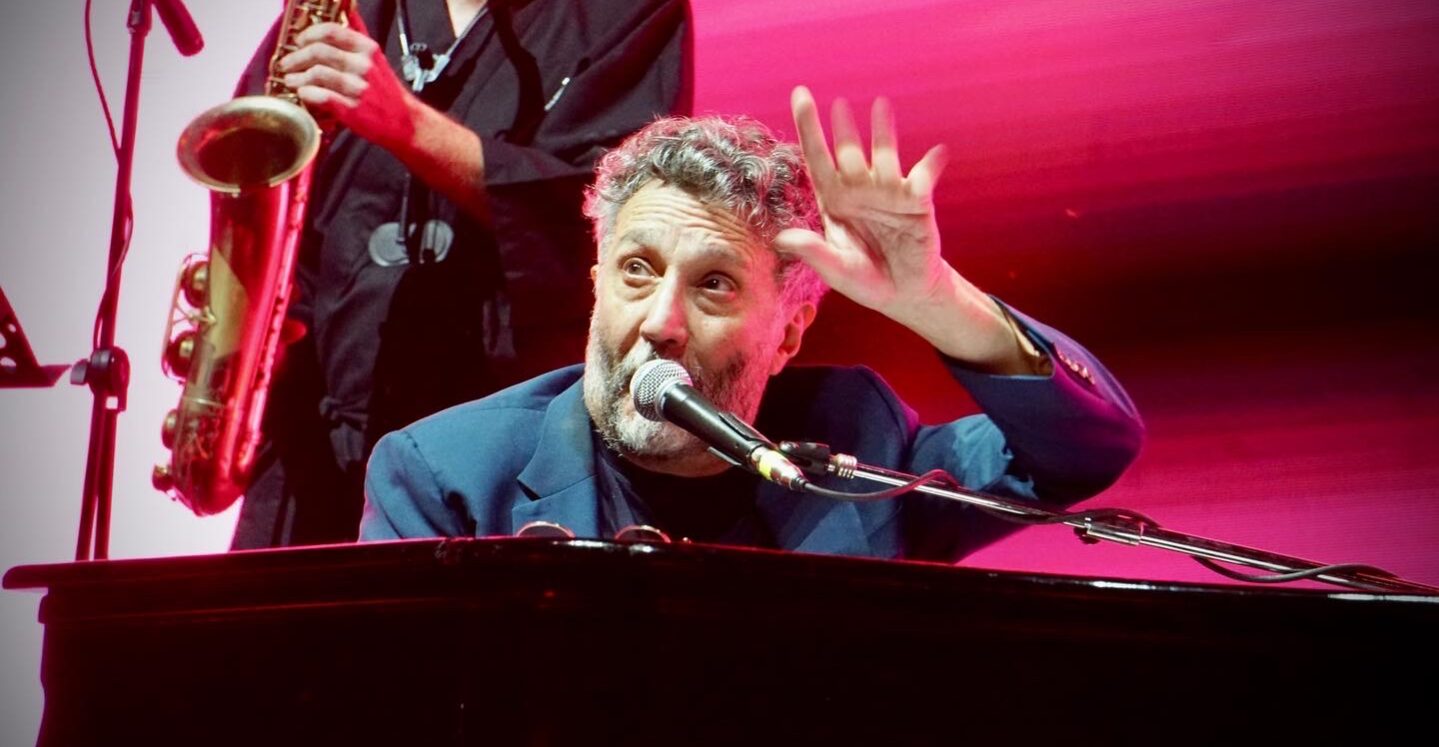 JESÚS ADRIÁN ROMERO 45